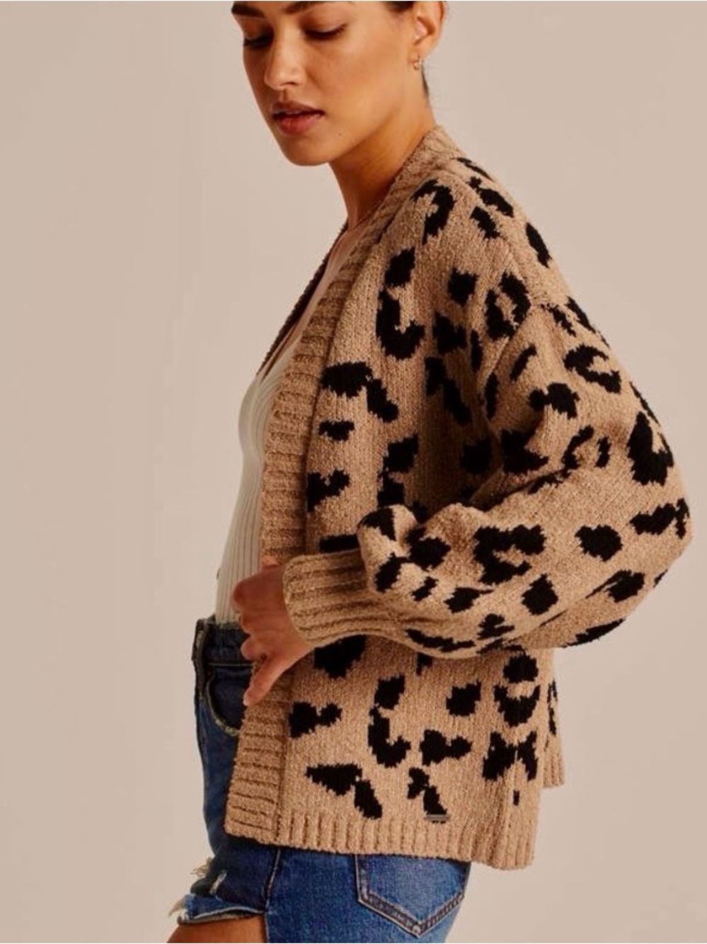 Abercrombie & Fitch Beige and Black Leopard Print Cardigan